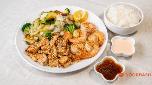 Garlic Butter Chicken & Shrimp (6 Pcs).